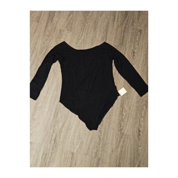 Mangopop Black Bodysuit NWT Snap Closure Long Sleeve Stretch NWT - Picture 3 of 3